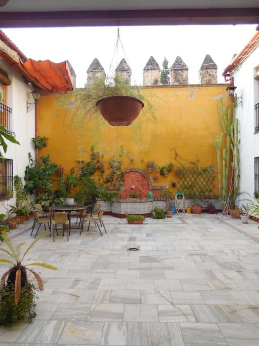 El Patio De Wallada Cordoba Exterior photo